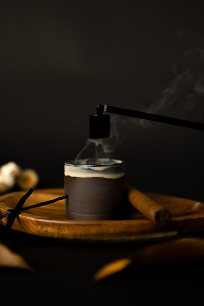 Lumânare naturală parfumată handmade - Tabacco & Vanilla